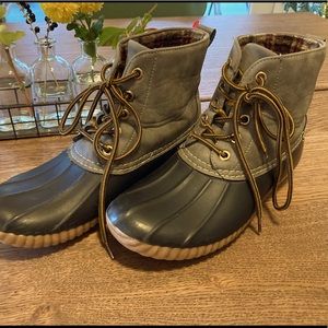 Henry Ferrera Mission 200 Women's Water Resistant Duck Boots